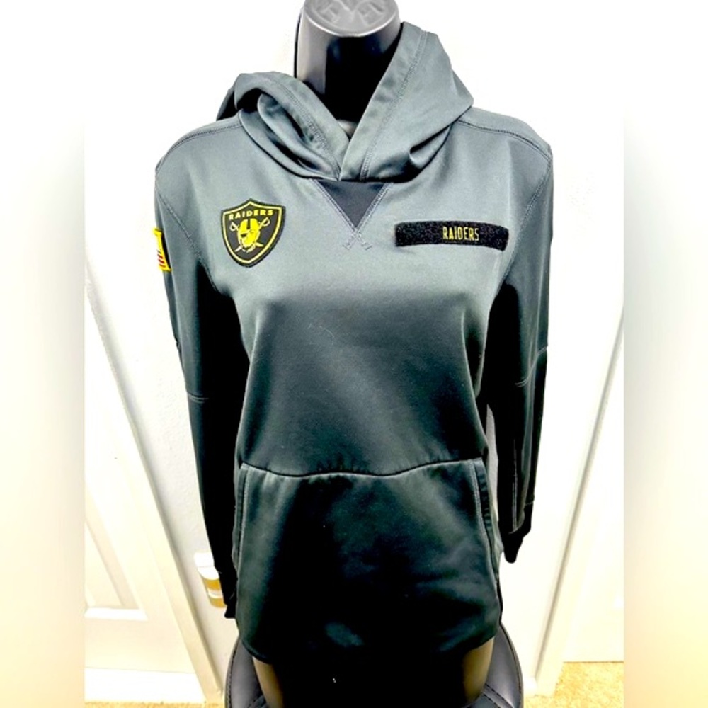 Salute to Service! Oakland Raiders Nike Throwback Hoodie